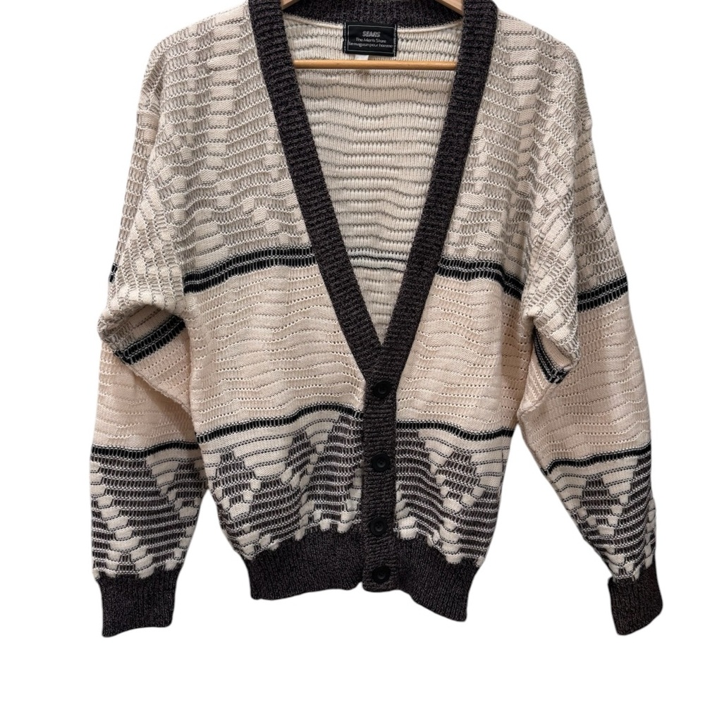 Brown and Beige men’s vintage Sears large cardigan knit sweater.